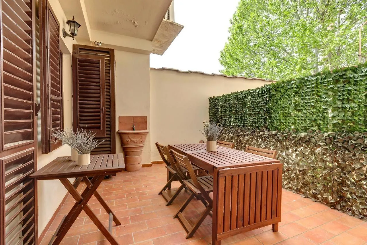 Alfani Deluxe Apartment By Mamo Florence Italy